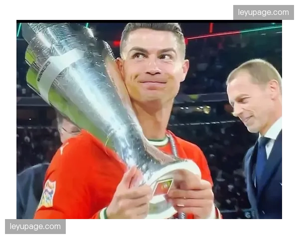 葡萄牙对阵加纳,C罗罚入点球,连续六届世界杯进球创历史 葡萄牙对阵加纳,C罗罚入点球,连续六届世界杯进球创历史